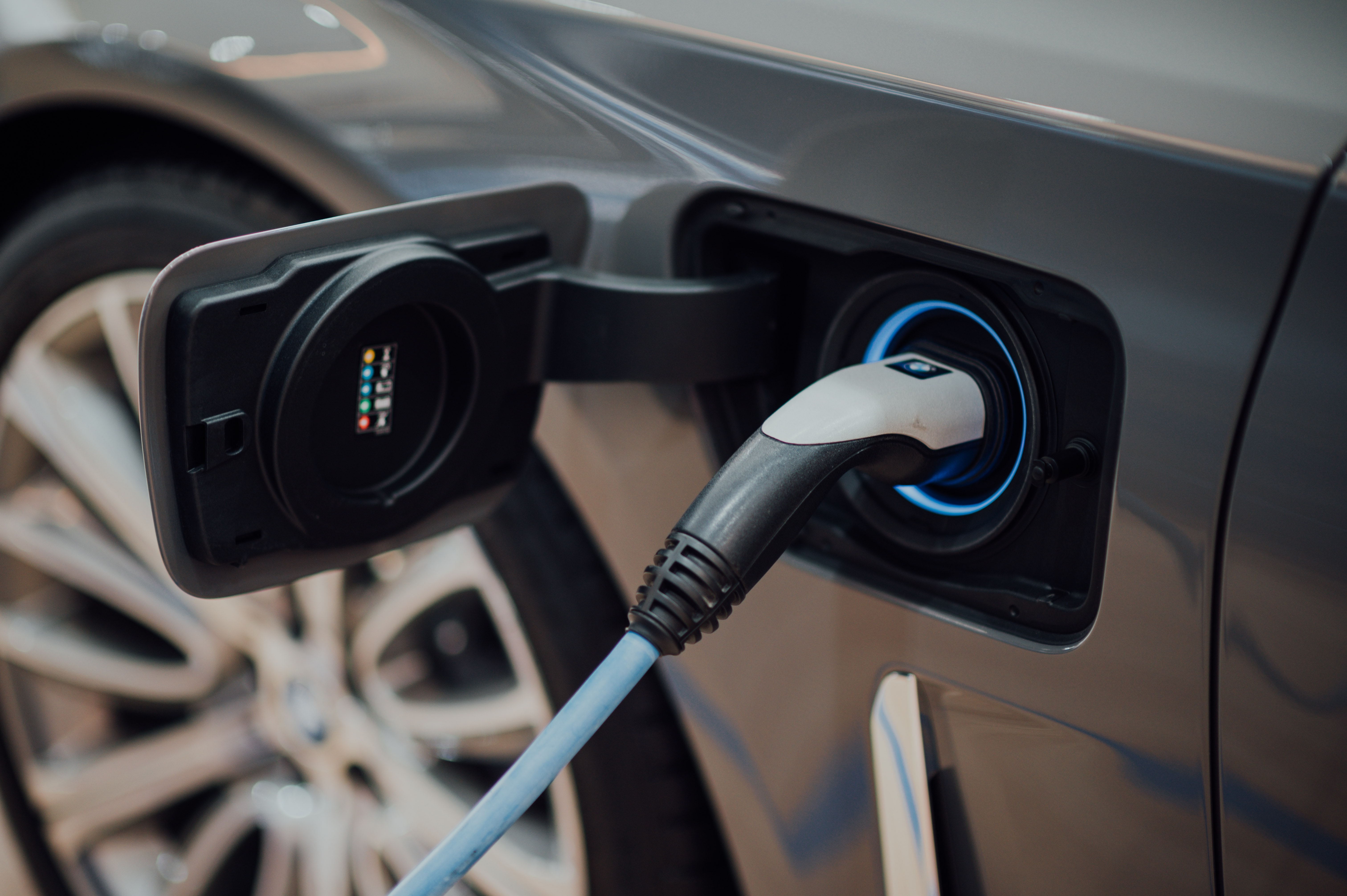 Why Are Electric Cars Growing In Popularity?